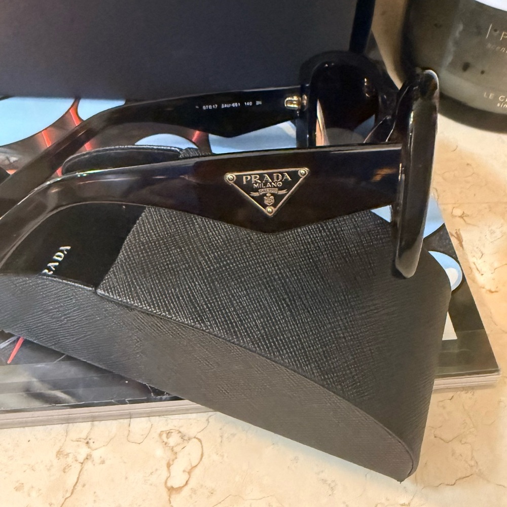 PRADA OPR 32PS HAVANA
BROWN GRADIENT women sunglasses 
Size 57-17-140 - Picture 2 of 14